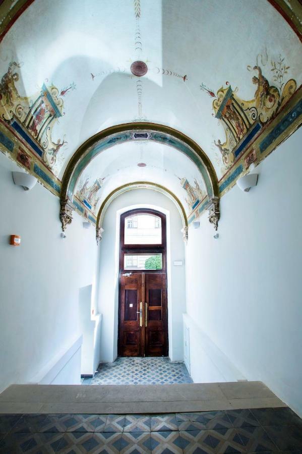 Art Apartment Krakau Buitenkant foto